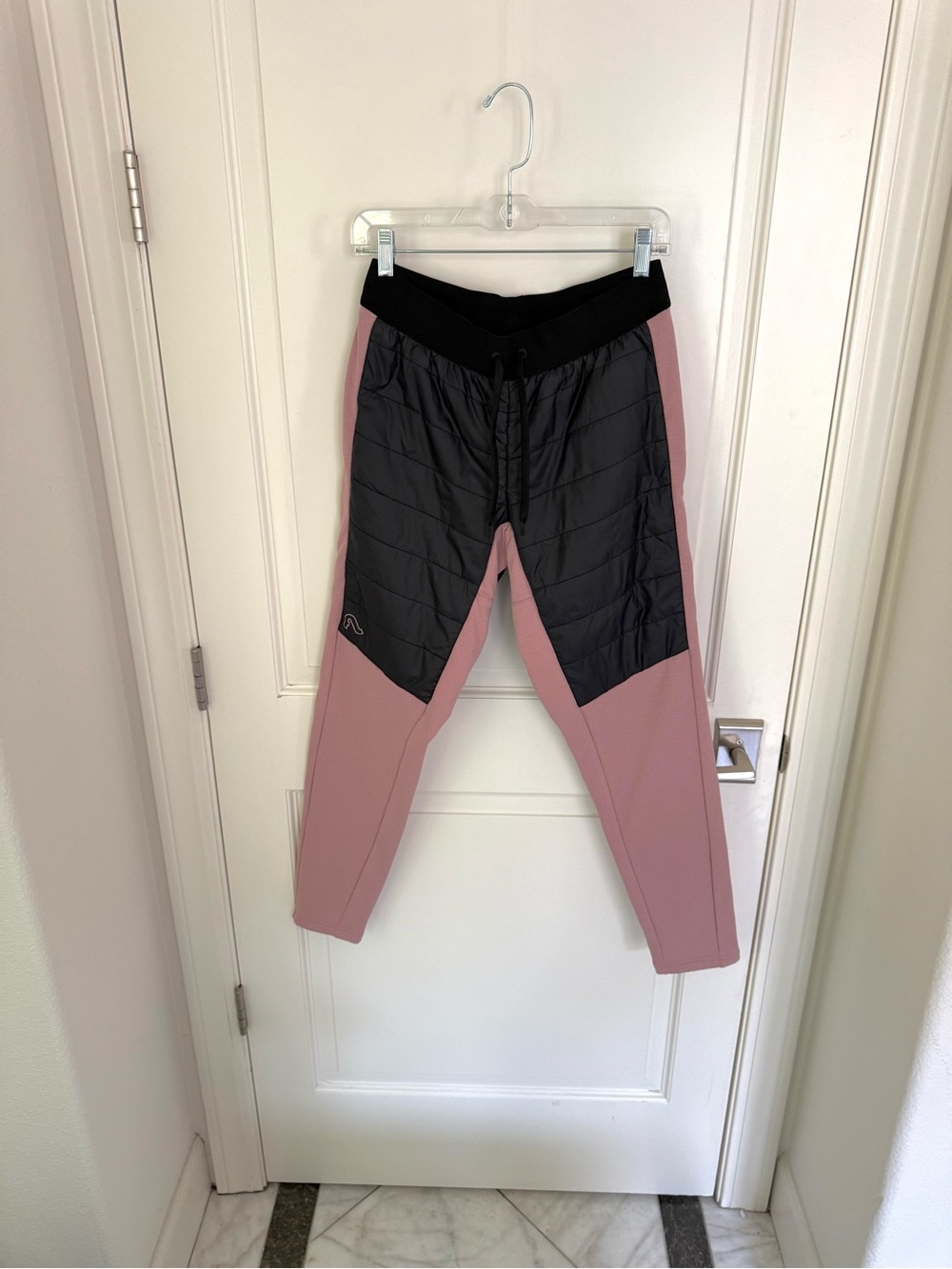Flylow Puffer Insulated Pants Pink & Black Size Small Women’s Winter Leggings